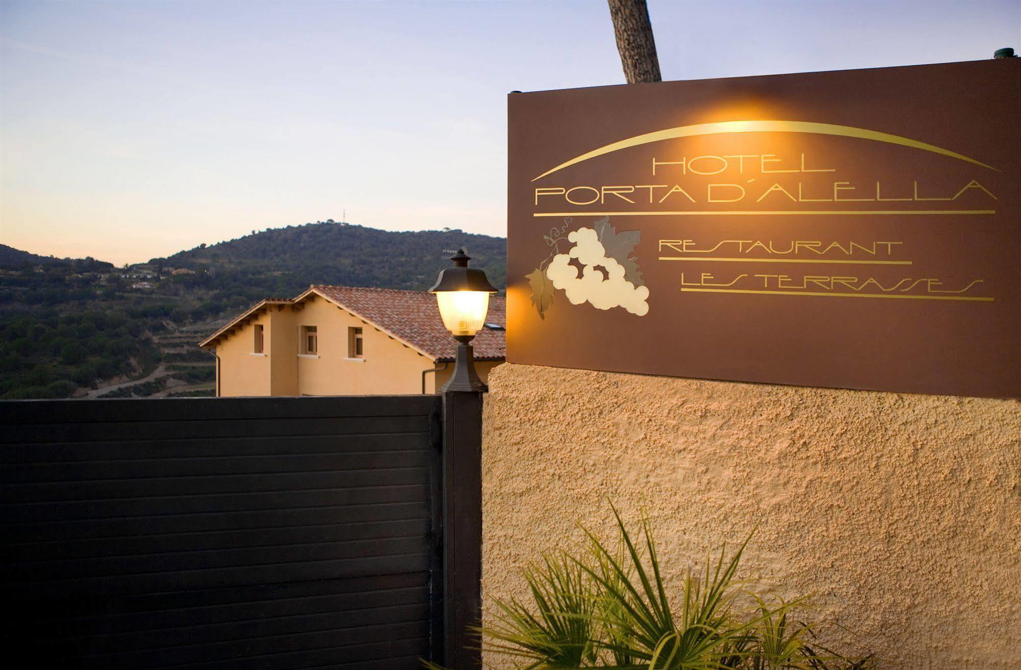 Hotel Porta D'Alella Exterior foto